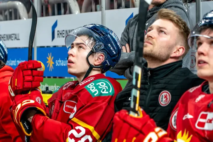 Eishockey verkehrt - DEG darf auf Klassenerhalt hoffen