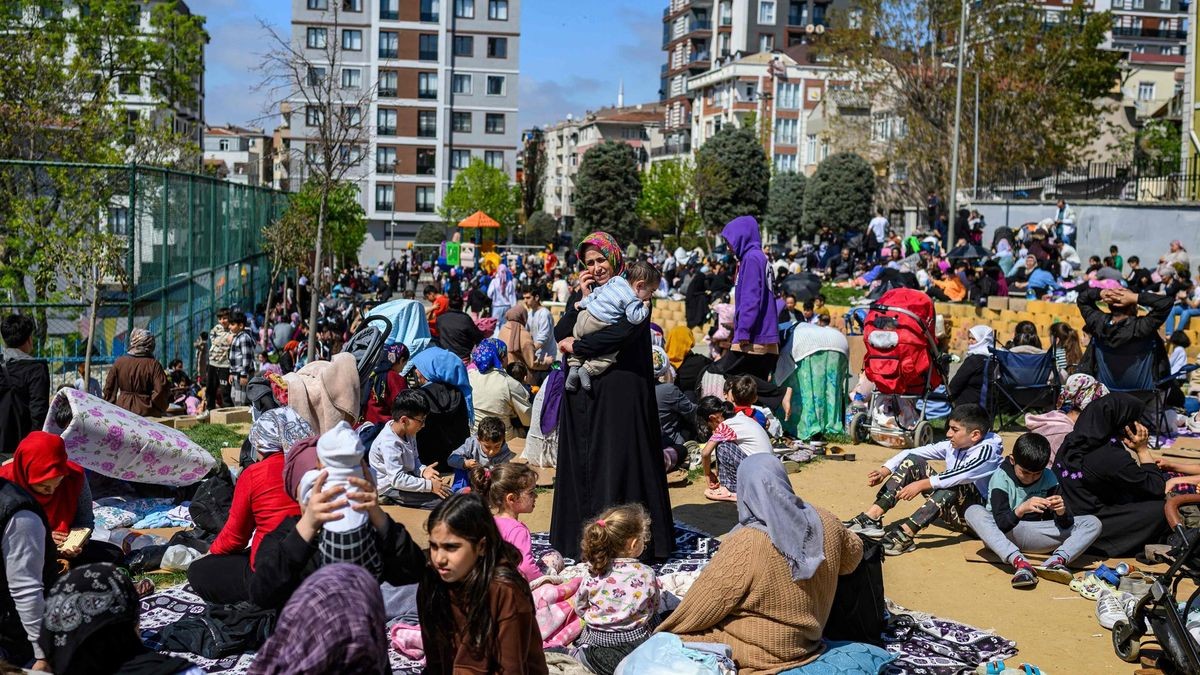 Erdbeben erschüttert Istanbul