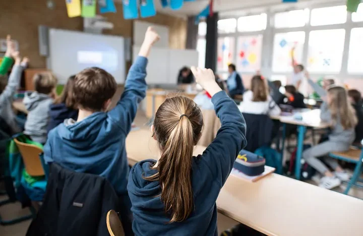 Greift die Landesregierung die Konzepte der freien Schulen an?