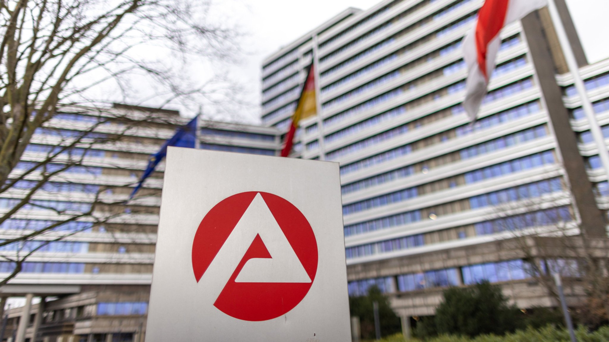 Wie das Milliardendefizit bei der Arbeitslosenversicherung ausgeglichen werden soll