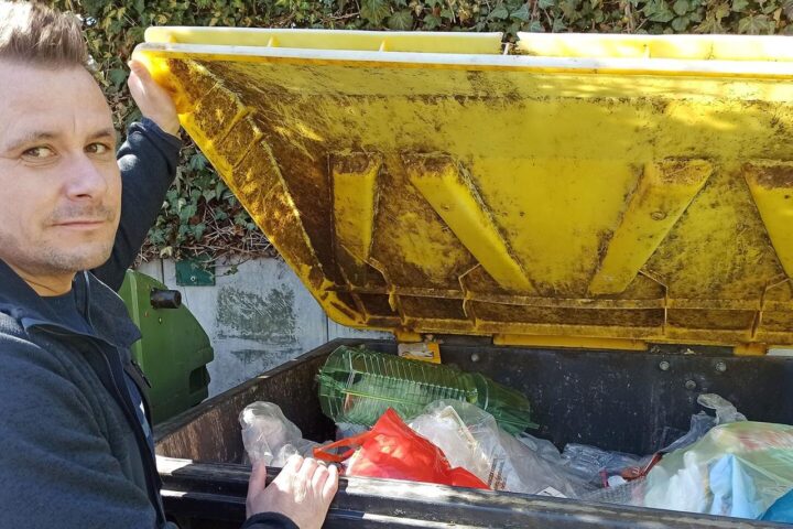 Windeln und Zigarettenkippen im Gelben Sack: Abfallunternehmen lässt Tonnen stehen