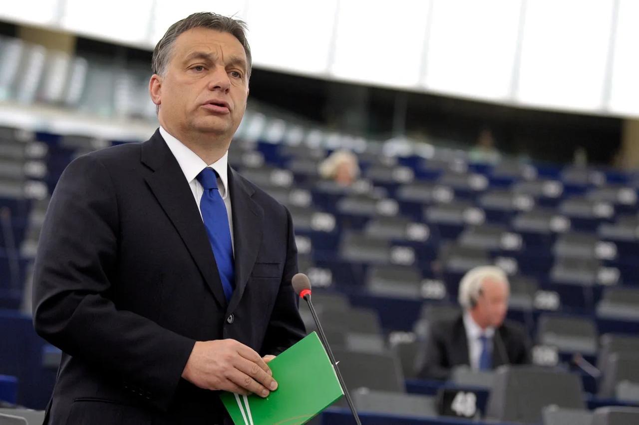 Der Betrüger im Herzen Europas: Wie Orban gegen den Westen spielt, während er mit China und Russland zusammenarbeitet