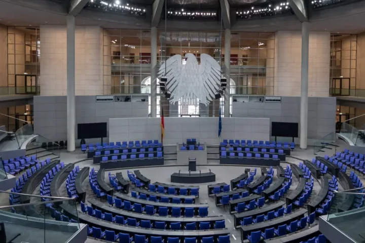 Bundestag setzt 24 ständige Ausschüsse ein