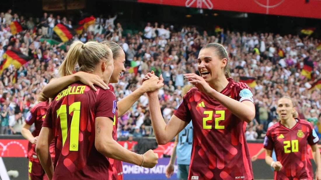 Gala gegen die Niederlande - DFB-Frauen feiern Gruppensieg