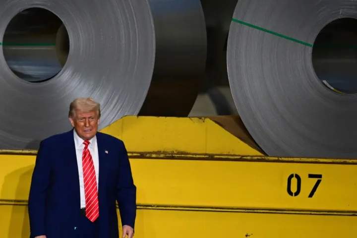 Trump kündigt Verdopplung von Stahlzöllen an