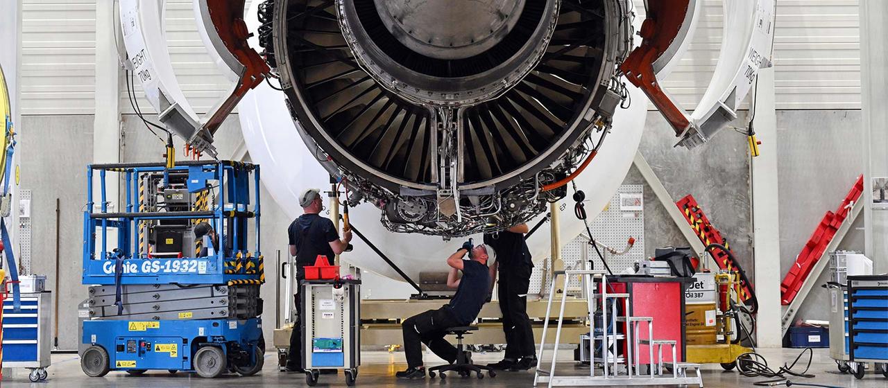 Airbus übertrifft Finanzziele, kämpft jedoch mit Lieferproblemen