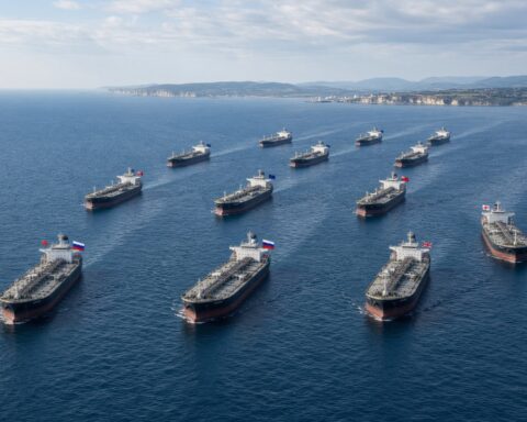 Elf russische Öltanker passierten den Ärmelkanal trotz Sanktionen mit Ladung für eine Milliarde Dollar