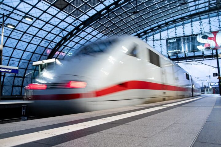 Deutsche Bahn macht Familienticket dauerhaft verfügbar